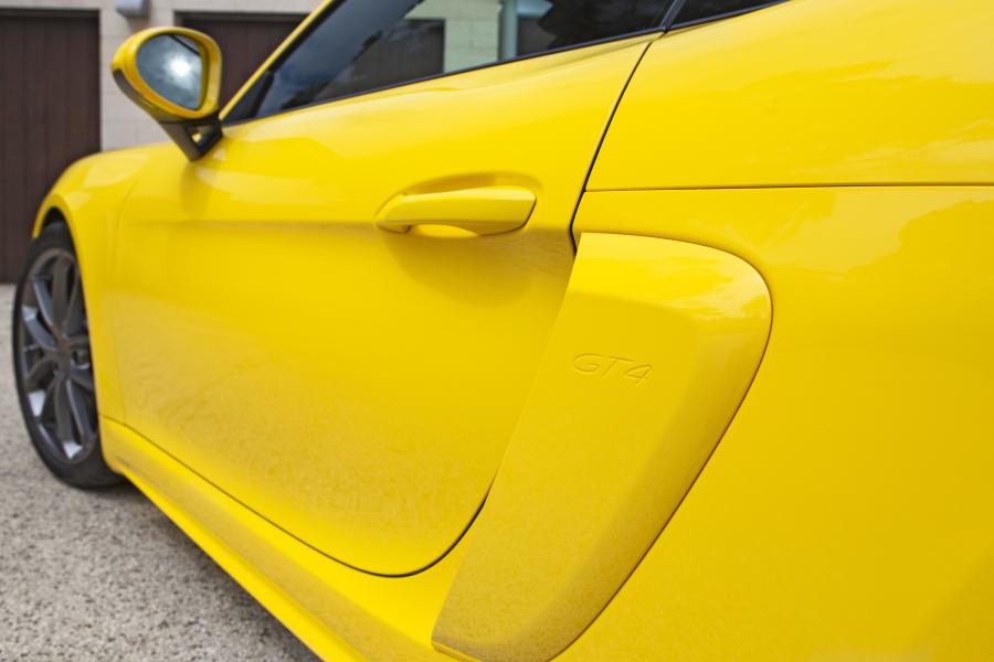 Детали экстерьера Porsche 718 Cayman GT4 (982C) 2020 года  (AU) (фото 35 из 40)